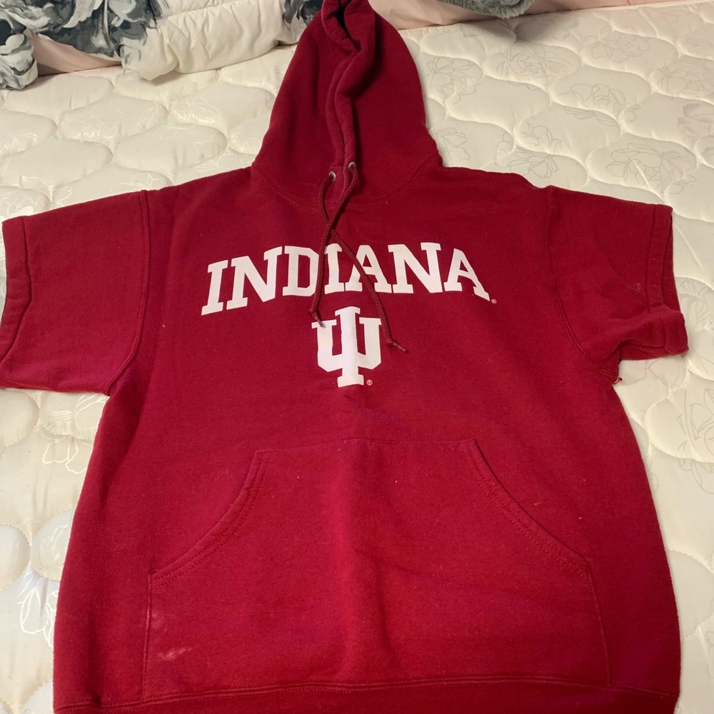 Indiana university sleeveless sweatshirt